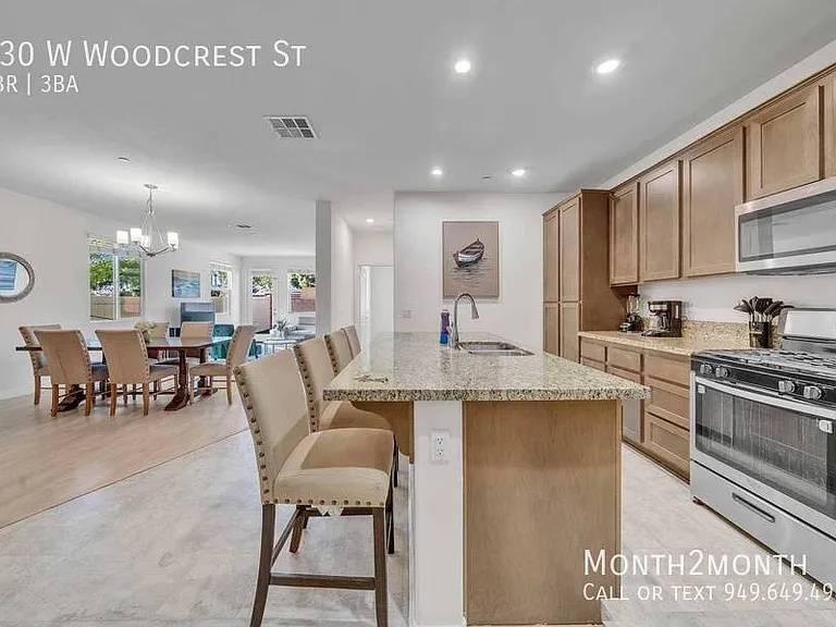 630 W Woodcrest St — Photo 15