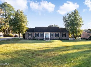 1101 W Queen St, Edenton, NC 27932