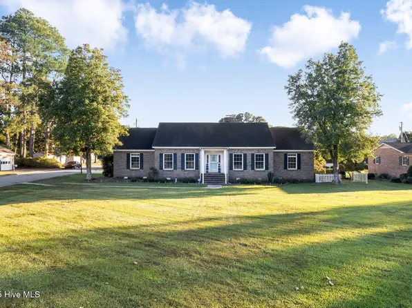 1101 W Queen Street, Edenton, NC 27932