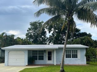 3229 SE Cypress St, Stuart, FL 34997