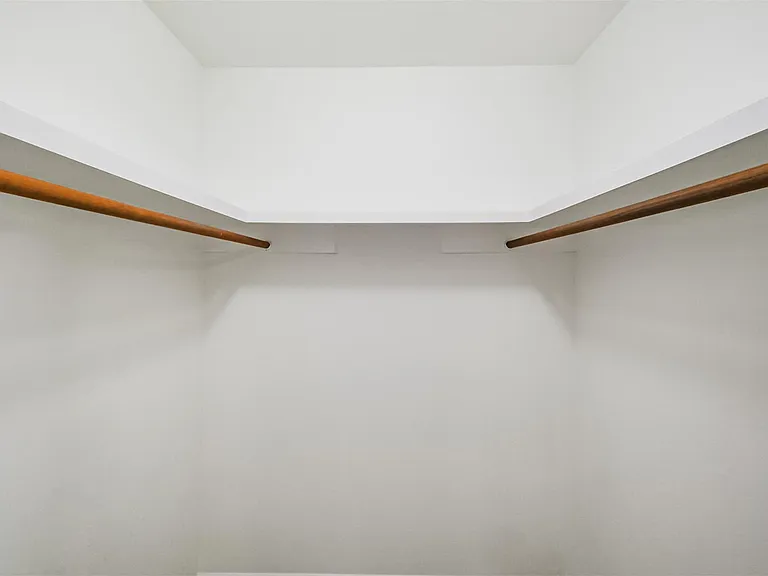 4314 Woodmont Dr — Photo 13