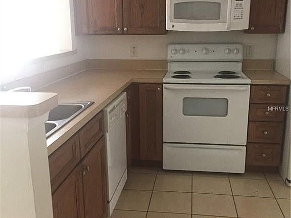 3rd image of 10260 Regent Park Dr #308