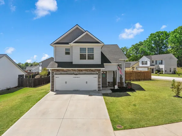 465 Peaksview Dr, Simpsonville, SC 29681