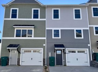 1424 Derby Dr, Rockingham, VA 22801