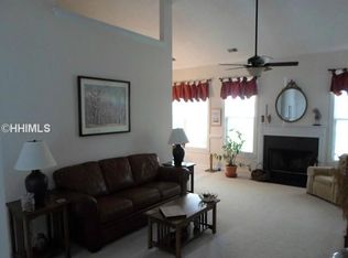 20 Muirfield Dr, Okatie, SC 29909