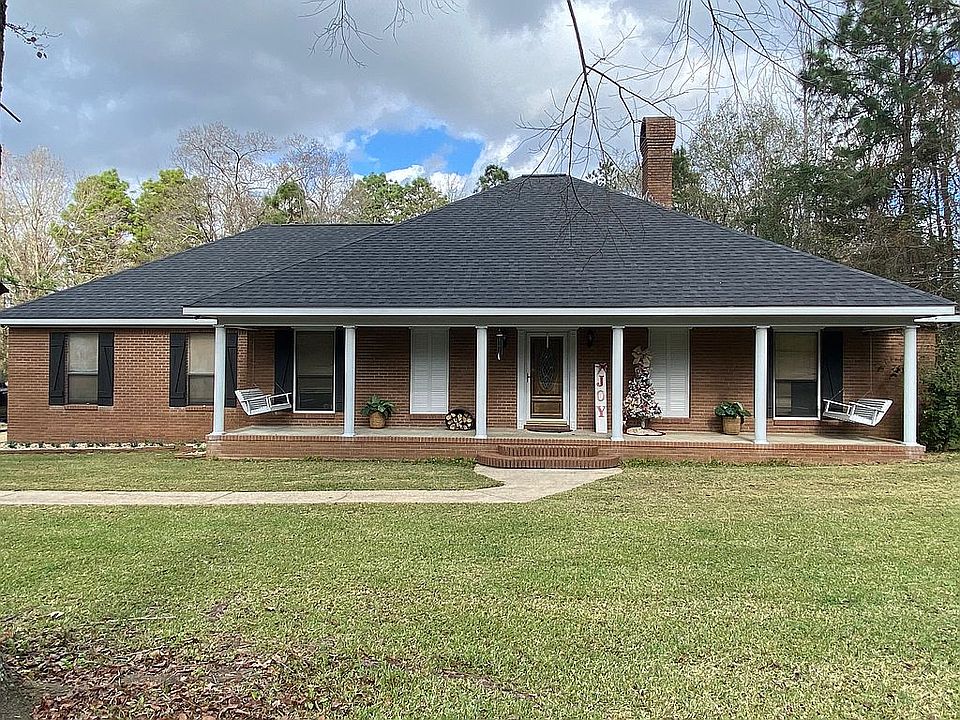 Front view from road