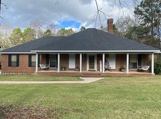 122 Sullivan Kilrain Rd, Hattiesburg, MS 39402