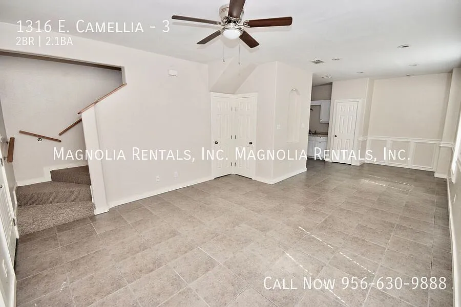 McAllen Townhouse For Rent - Water Included — Photo 3