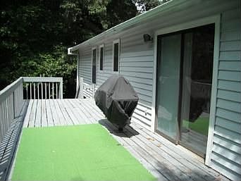 3rd image of 6568 Oakwood Dr