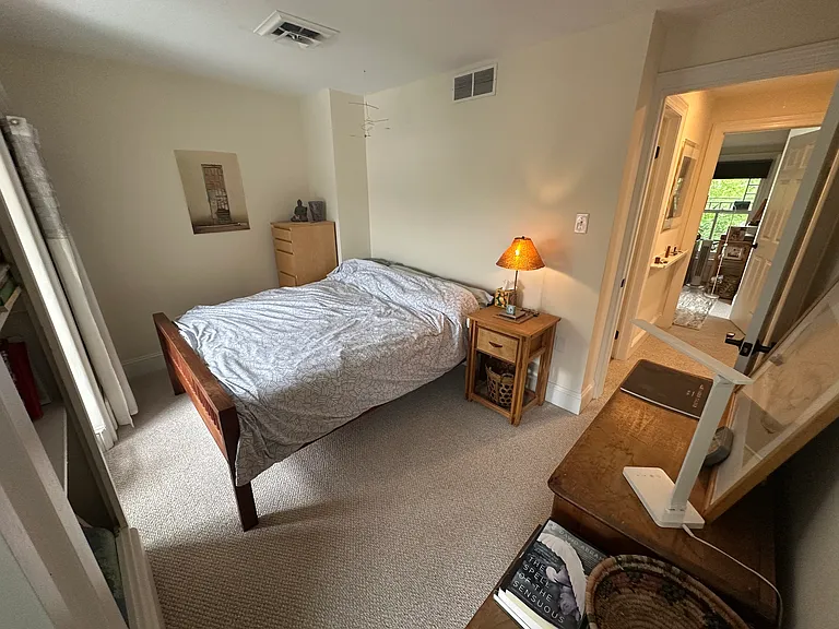 8 E Hartwell Ln #2 — Photo 20