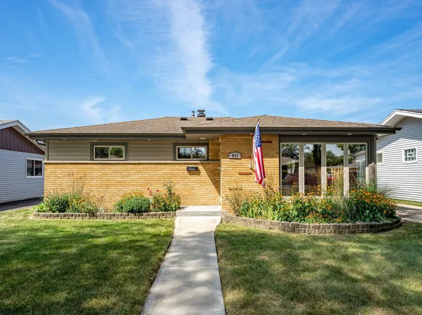 832 N Neva Ave, Addison, IL 60101