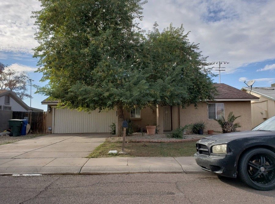 1st image of 3014 N 72nd Dr