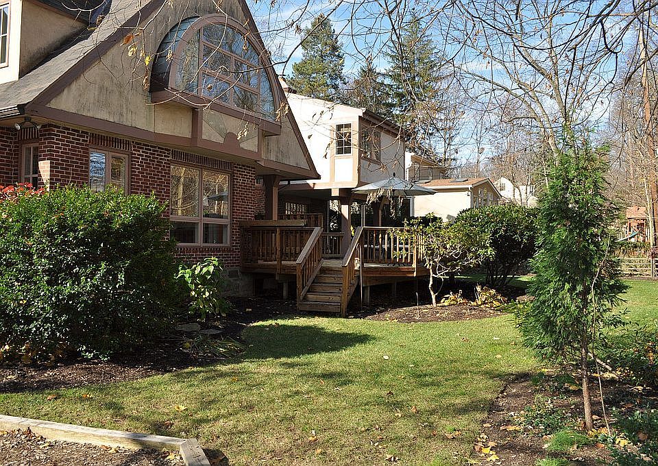 2nd image of 21 Wiltshire Rd
