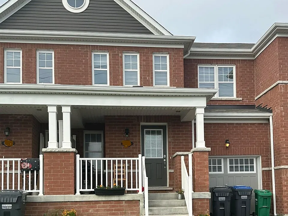 69 Benhurst Cres