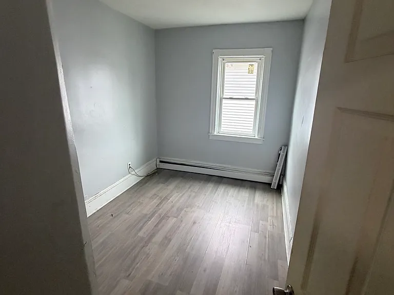 661 Union Ave #1 — Photo 7