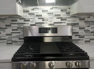 800 S 15th St #3, Newark, NJ 07108