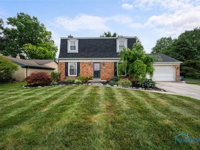 3210 Pickle Rd, Oregon, OH, 43616