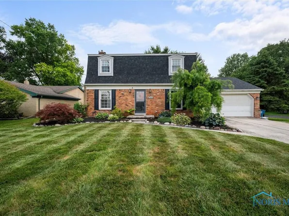 3210 Pickle Rd, Oregon, OH 43616