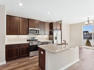 13649 Marsh View Trl, Rogers, MN 55374