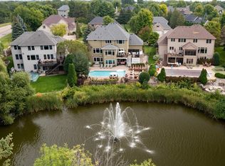 9430 Riley Lake Rd, Eden Prairie, MN 55347