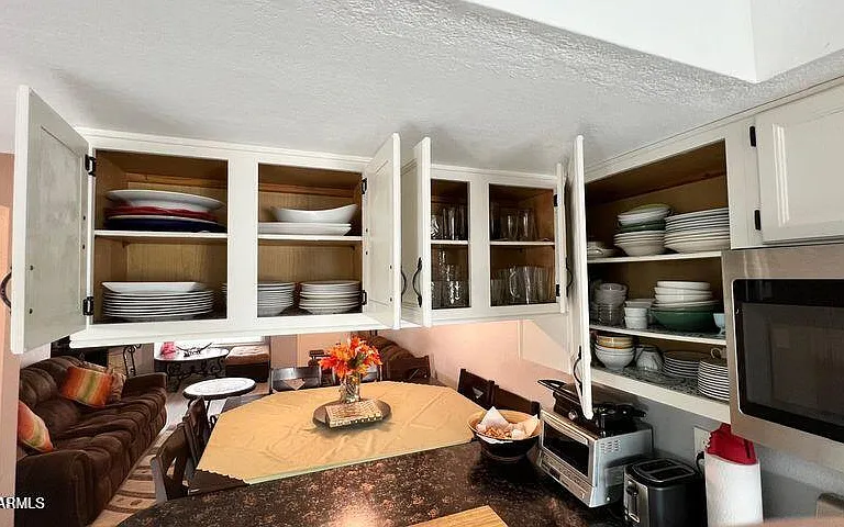 1055 W 5th St #21 — Photo 7