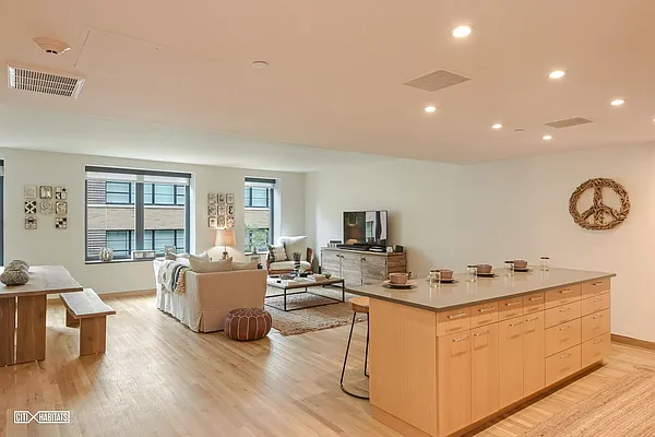 Rented by Citi Habitats | media 4