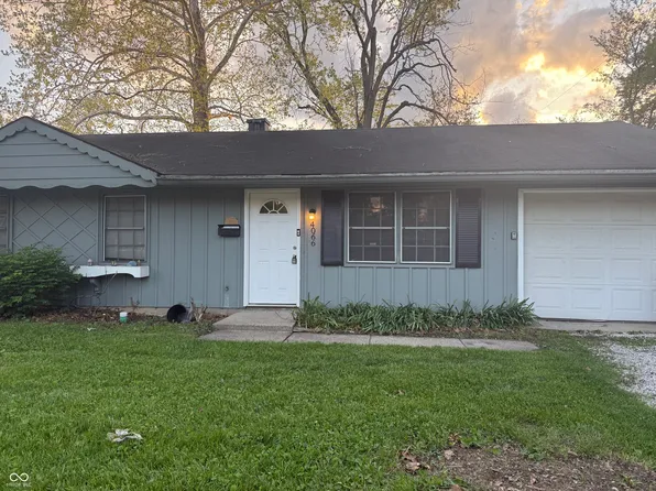 4066 Alsace Pl, Indianapolis, IN 46226