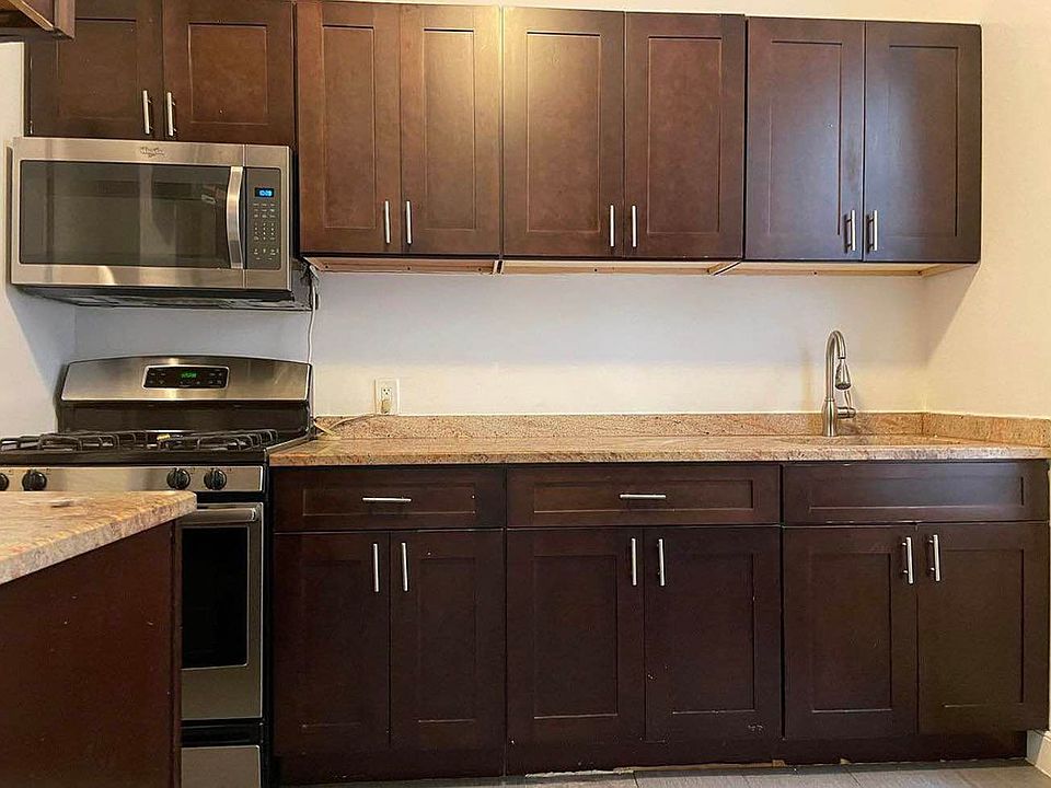 1st image of 137 W 141st St APT 32