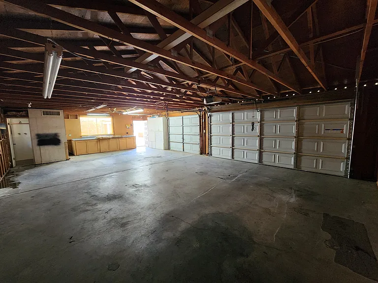 201 E Alice Ave — Photo 31