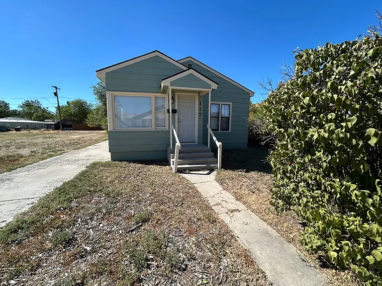 117 W Adams Ave — Photo 4