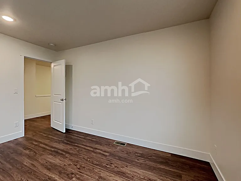 33108 Ten Trails Pkwy SE — Photo 16
