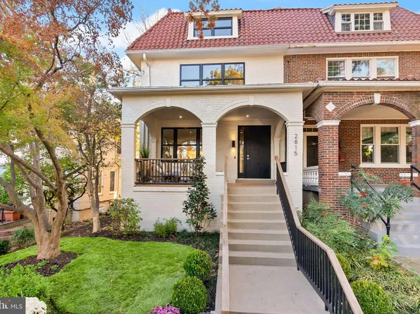 2815 Bellevue Ter NW, Washington, DC 20007