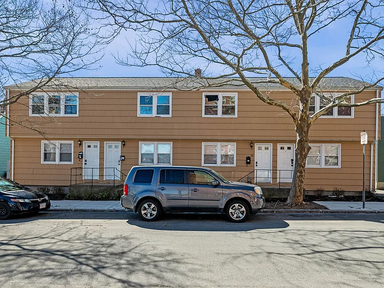 50 Harbor St #50 — Photo 12