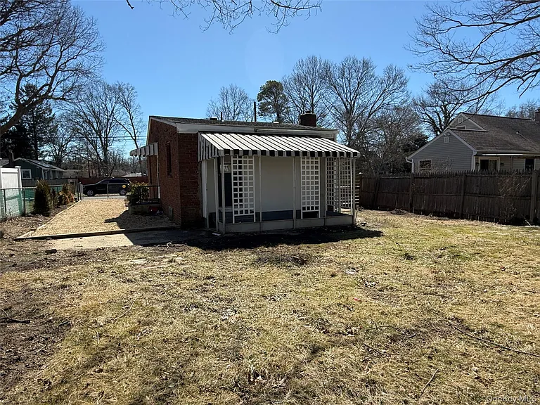 21 Sherwood Dr — Photo 17