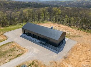 709 Eberhardt Ln, De Soto, MO 63020