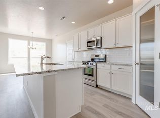 1825 W Henrys Fork Dr, Meridian, ID 83642