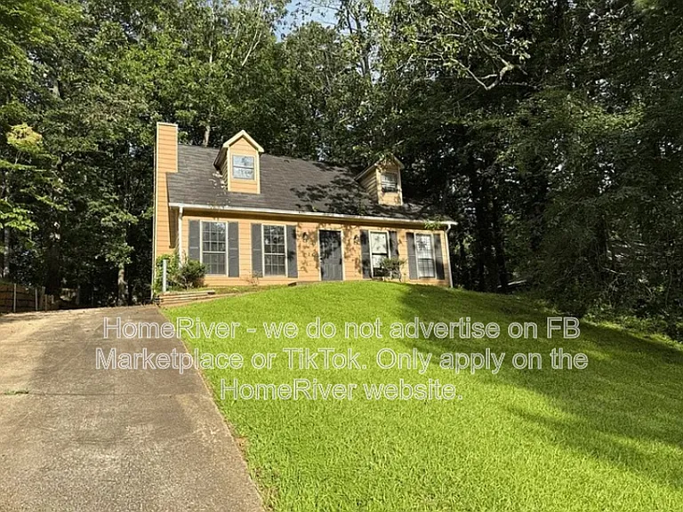 5482 Martins Crossing Rd — Photo 1