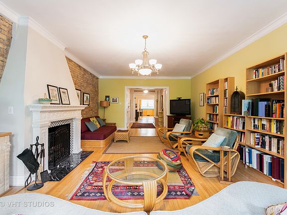 4th image of 7058 N Greenview Ave #1N