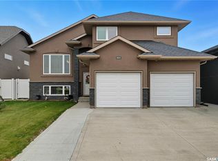 631 Ledingham CRESCENT, Saskatoon, SK S7V 0B6
