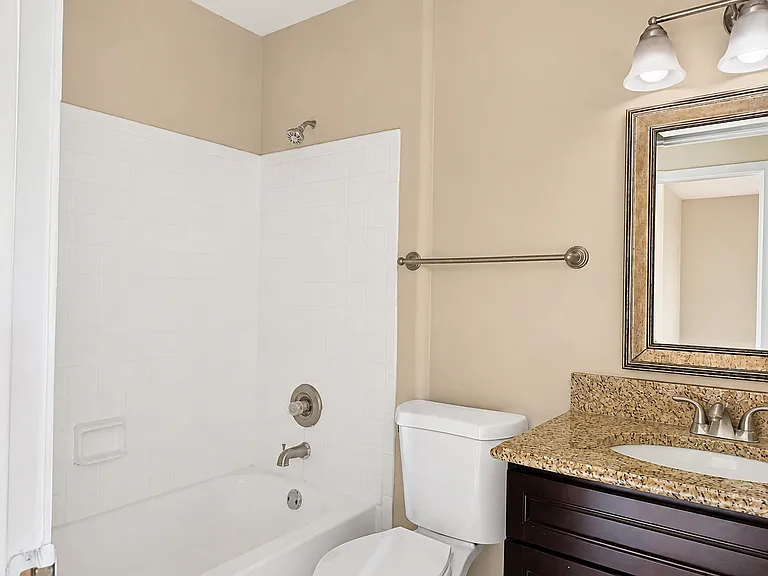 5394 Pershing Ave #502 — Photo 4