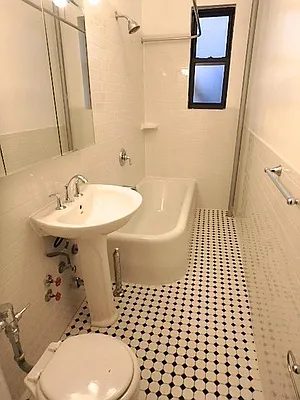 Rented by Level Group | media 6