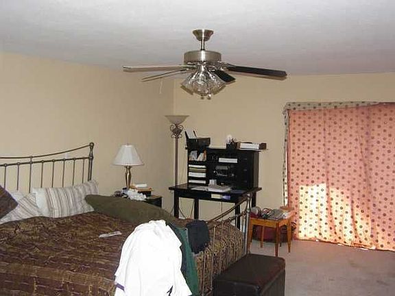4th image of 17037 Botero Dr