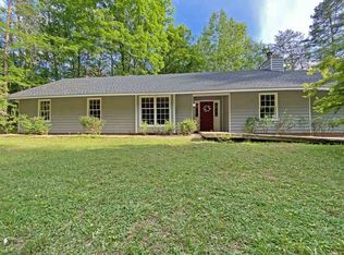 1105 Fox Ridge Dr, Earlysville, VA 22936