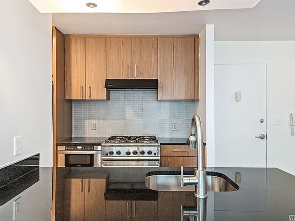 5th image of 4815 11th St APT 5D