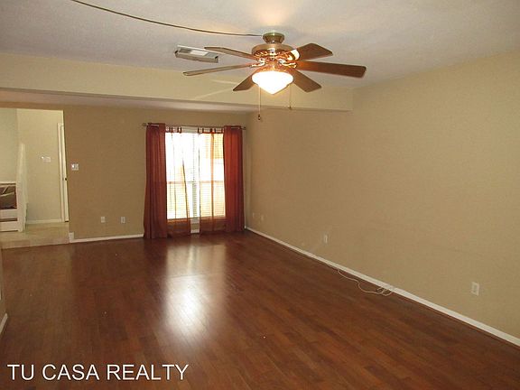 5th image of 740 Country Place Dr APT A