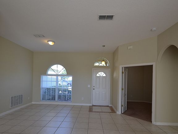 2nd image of 10725 Windhill Ct