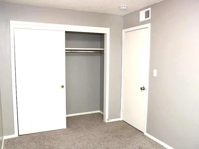 8201 Spring Valley Rd — Photo 10
