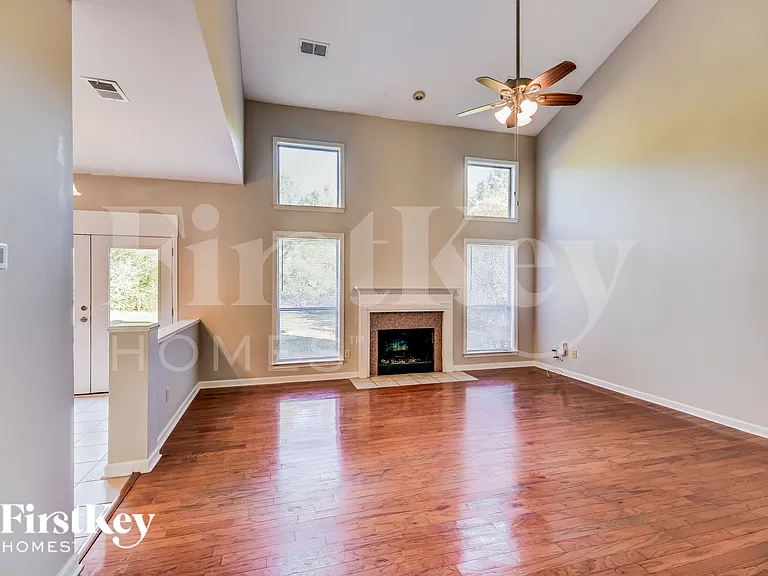 753 Forest Lakes Dr — Photo 3
