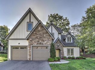48 Manchester Dr, Asheville, NC 28805