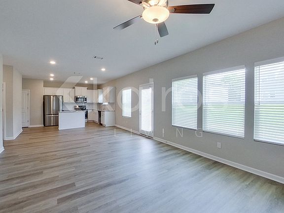 3rd image of 7034 Foggy River Dr